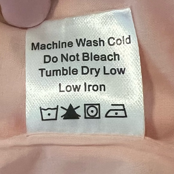 NWT Tuckernuck Pink Salt Eyelet Finley Flutter Sleeve Top, Size XS - Picture 10 of 11